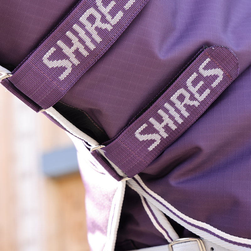 Shires Highlander Original 100 Turnout Rug and Neck Set - Plum-3