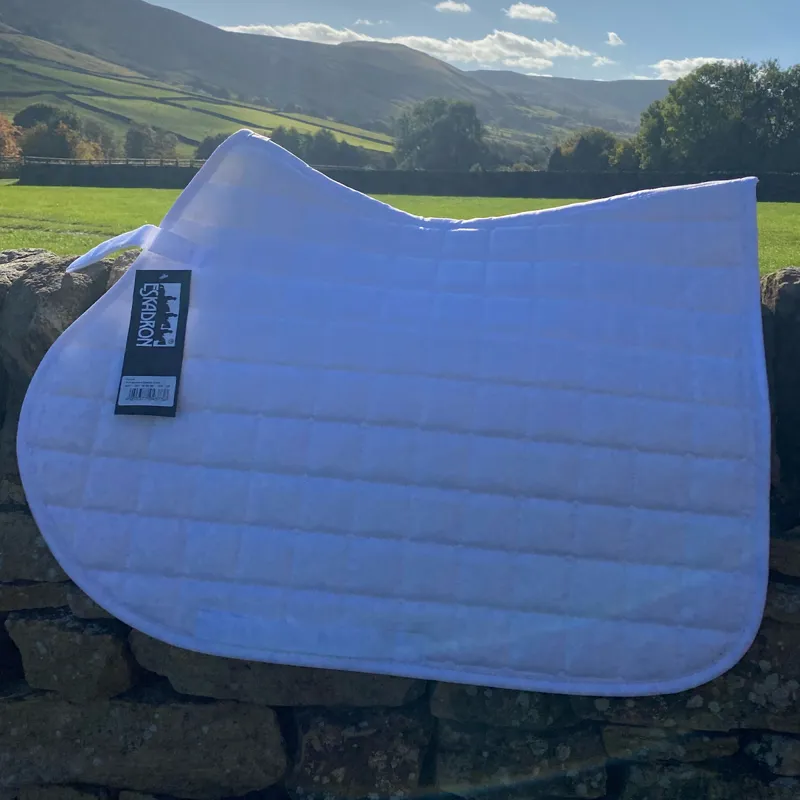 Eskadron Focus Saddlecloth - White