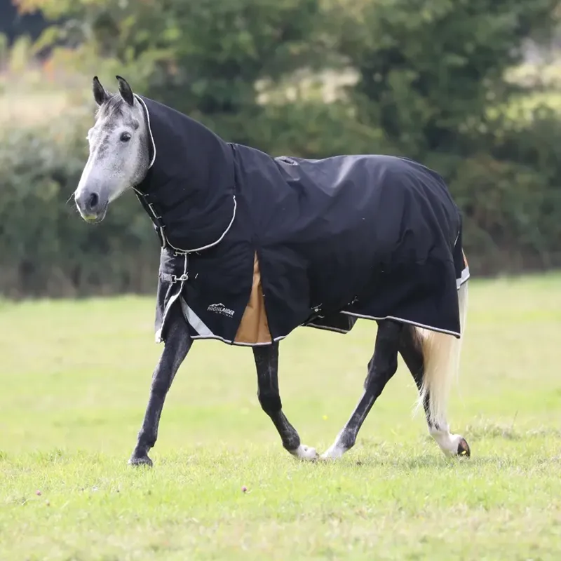 Shires Highlander Plus 200 Combo Turnout Rug - Black
