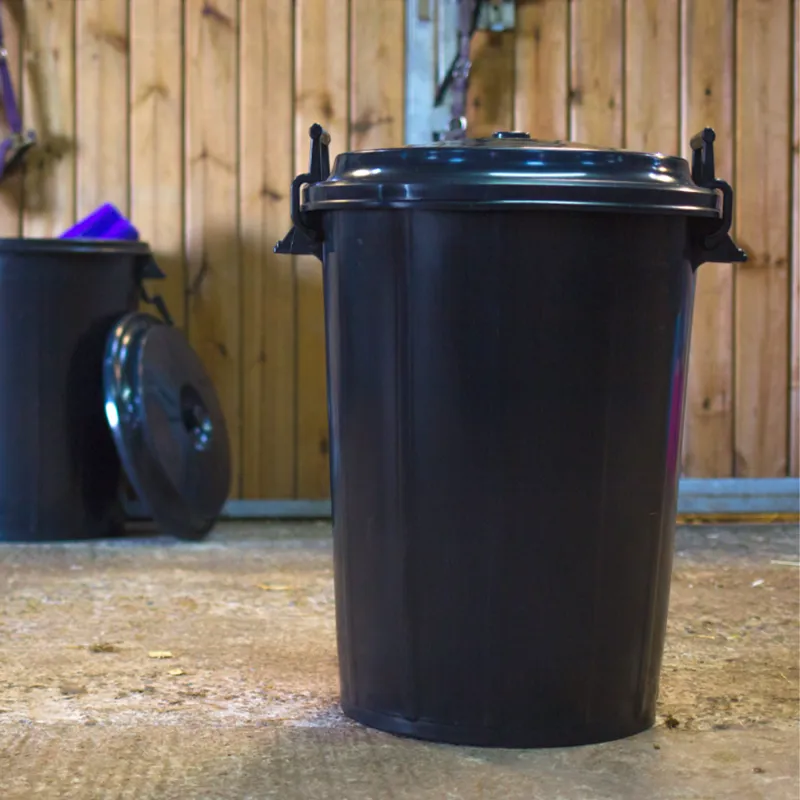 Red Gorilla Multi-Bin With Clip Lid - Black