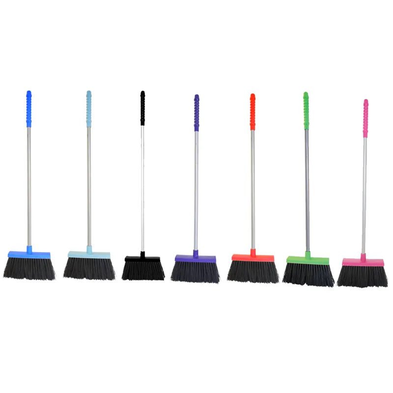 Red Gorilla Tidee Broom