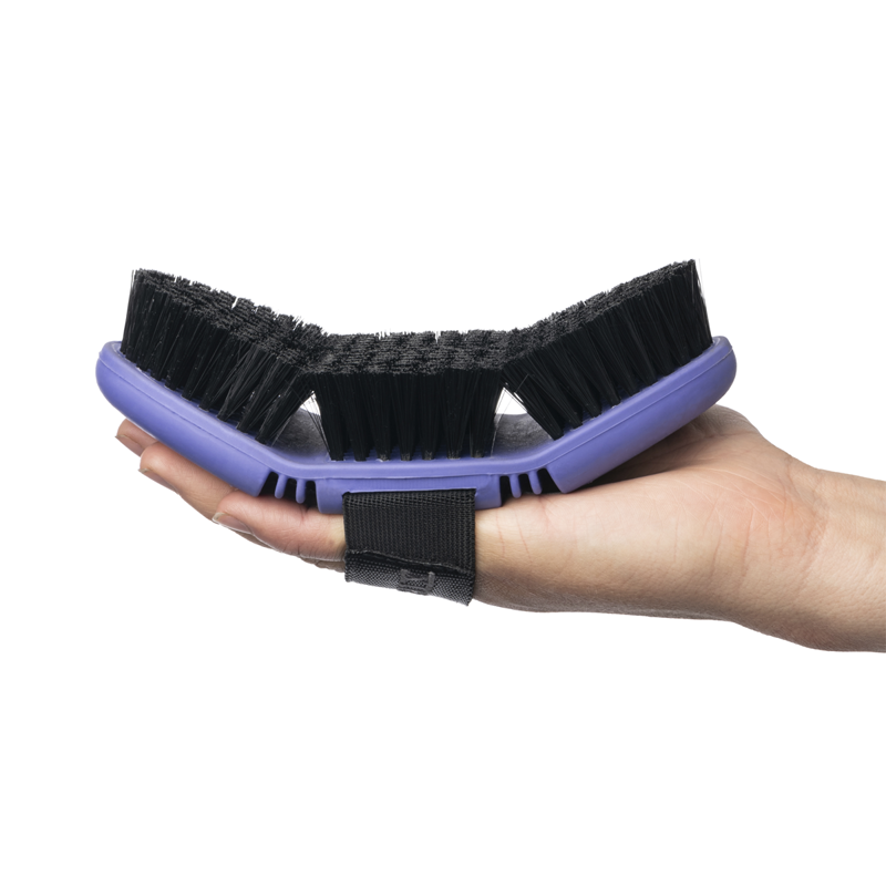 LeMieux Flexi Soft Body Brush - Bluebell -4