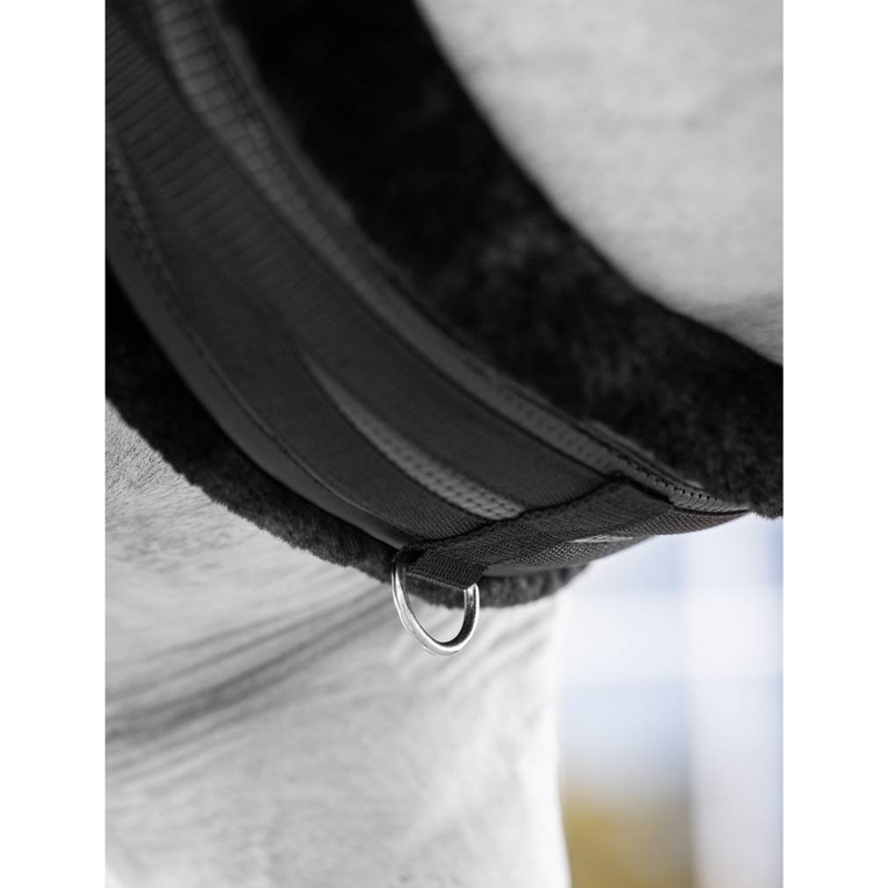 LeMieux Fleece Lined Anatomic Girth - Black/Black-3