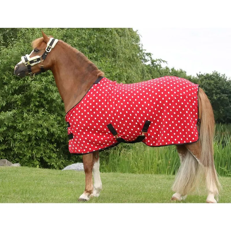 Supreme Products Dotty Fleece Rug - Rosette Red