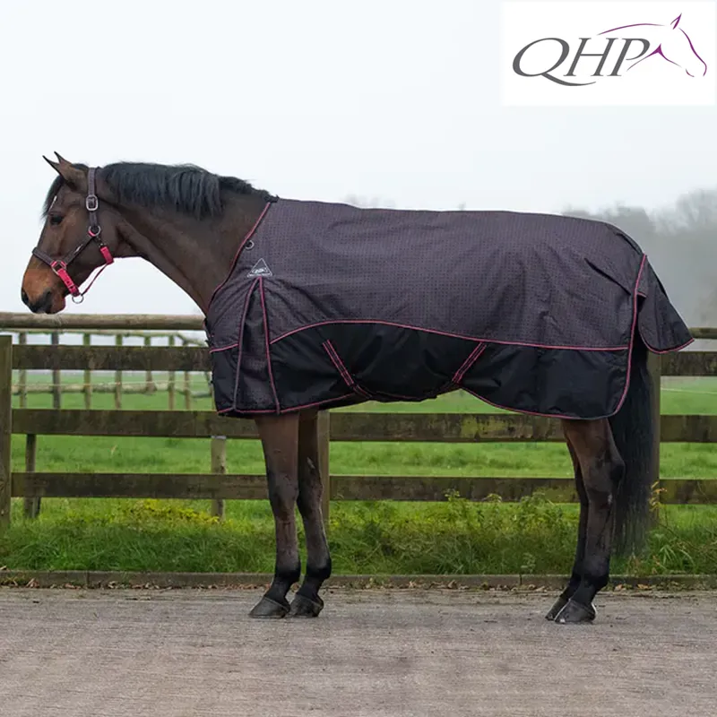 QHP Turnout Rug Collection 150g - Puzzle