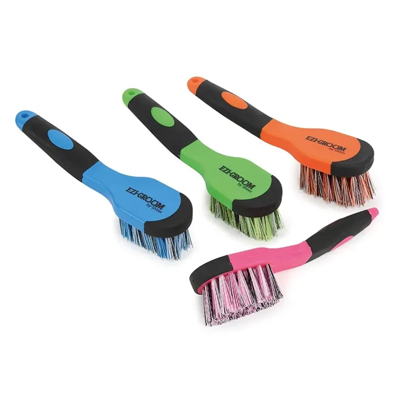 Shires Ezi-Groom Bucket Brush