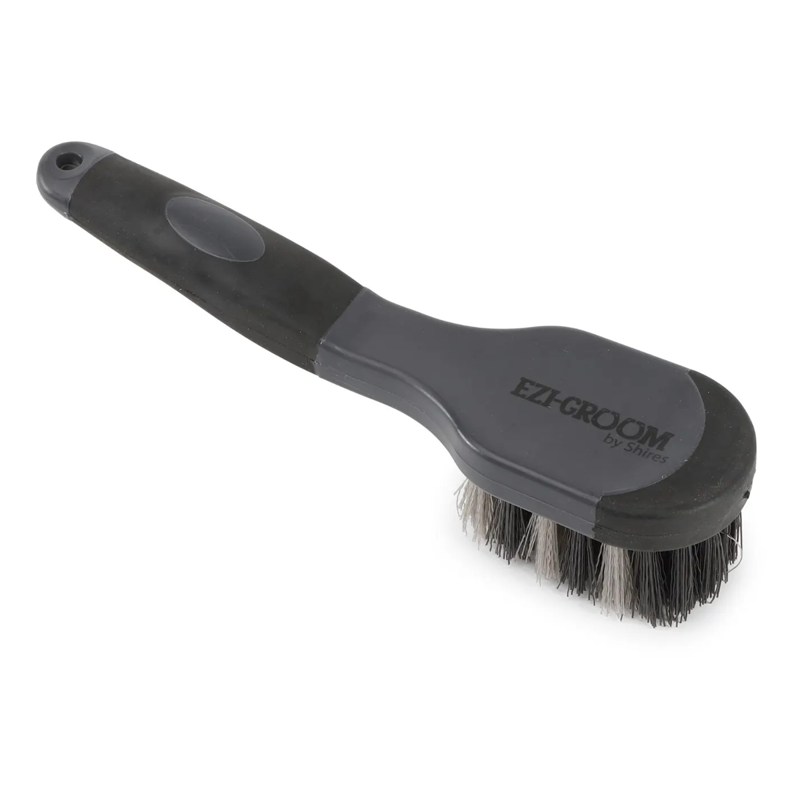 Shires Ezi-Groom Bucket Brush-1