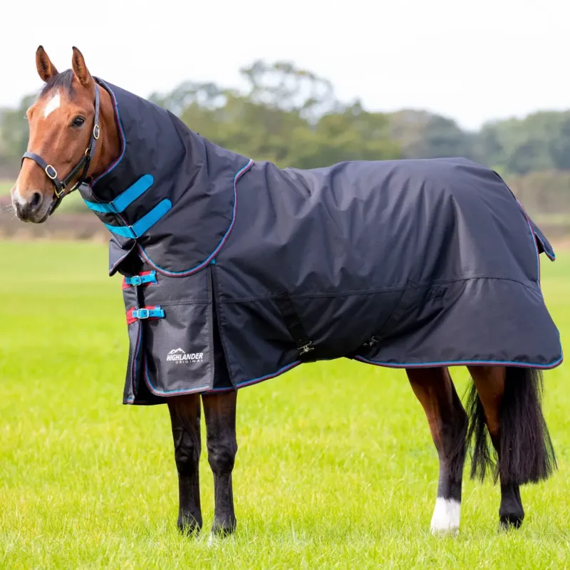 Shires Highlander Original 200 Turnout Rug and Neck Set - Black