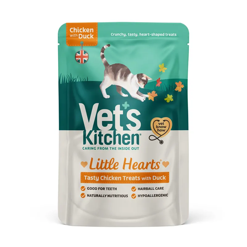Vet's Kitchen Little Hearts Cat Treats Chicken - 60 gm