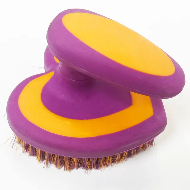 Cottage Craft Heart Body Brush