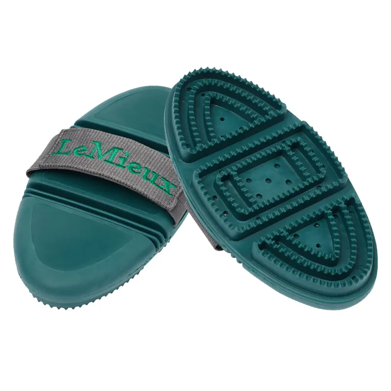 LeMieux Flexi Curry Comb - Spruce