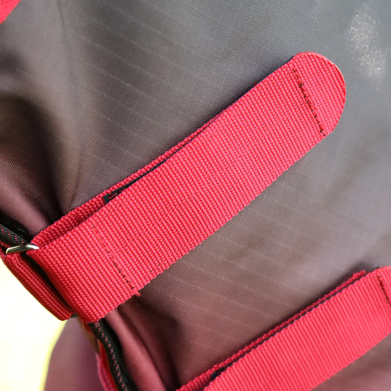 Shires Tempest Original 200 Turnout Combo Rug - Red Skeleton-1