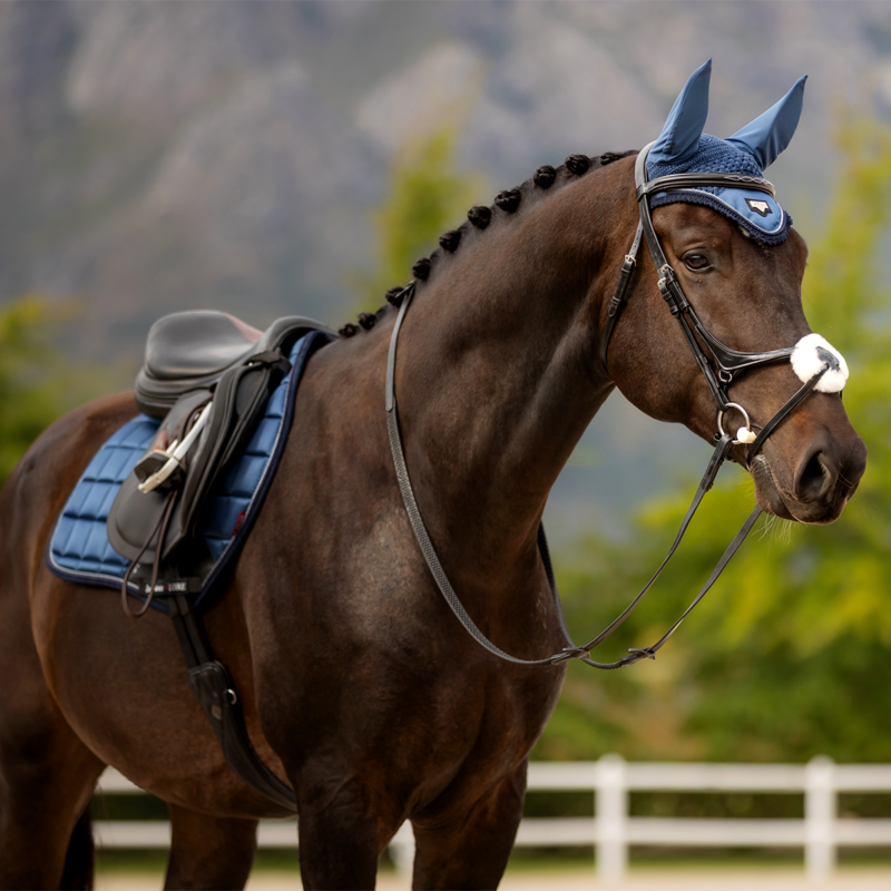 LeMieux Loire Classic Close Contact Square - Atlantic-1