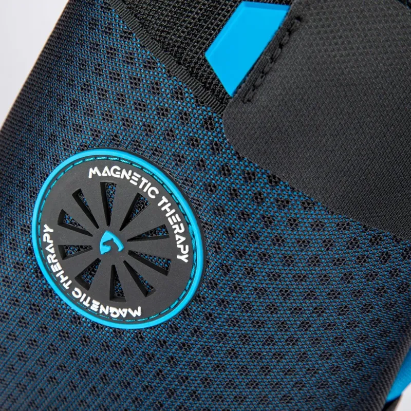 ARMA Magnetic Boots - Black-1