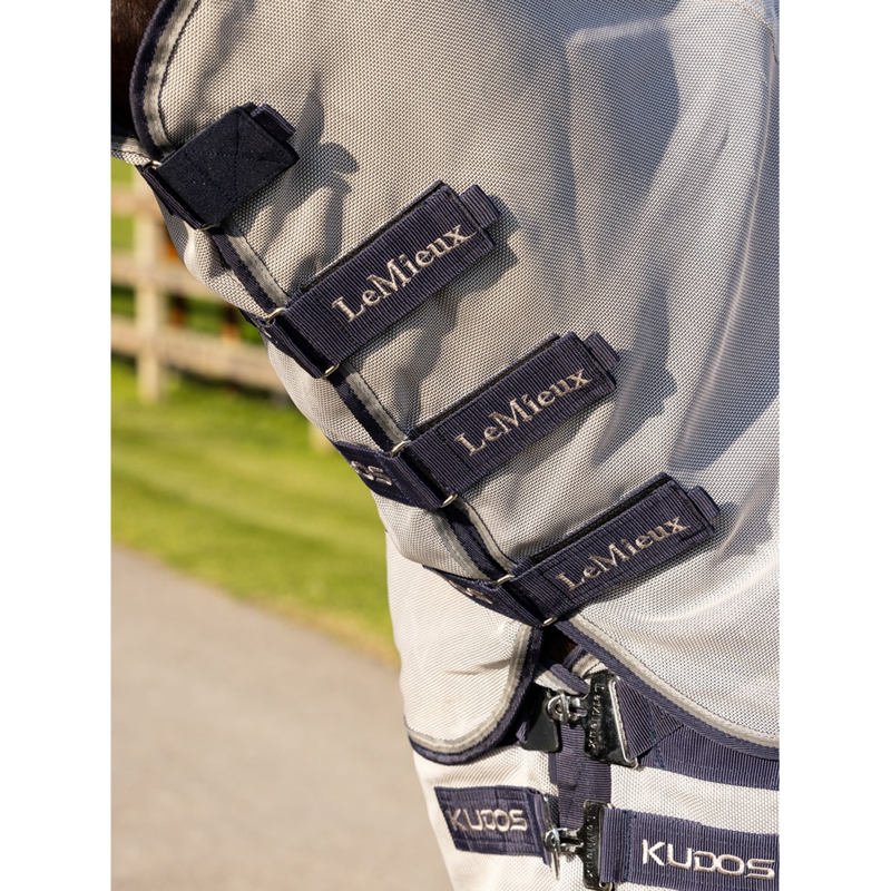 LeMieux Kudos Gladiator Fly Rug - Silver-2