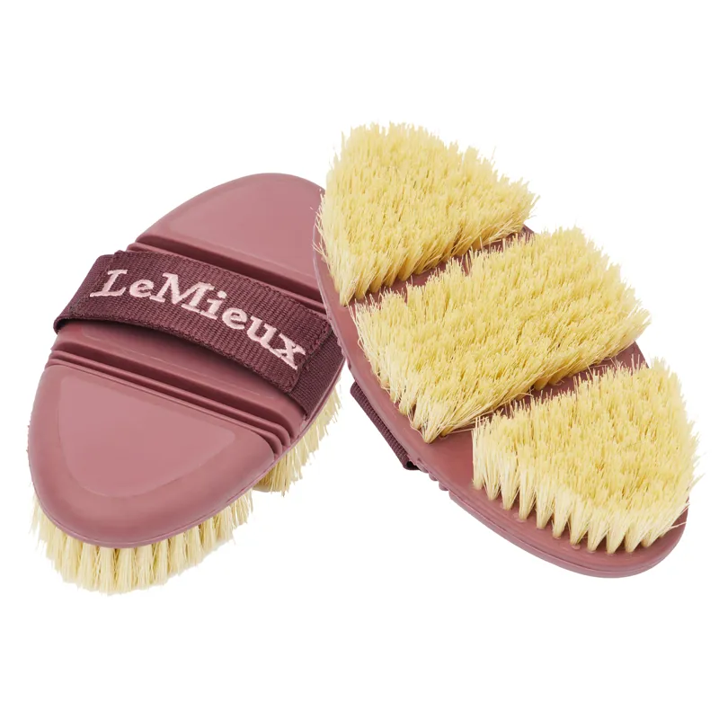 LeMieux Flexi Scrubbing Brush - Orchid