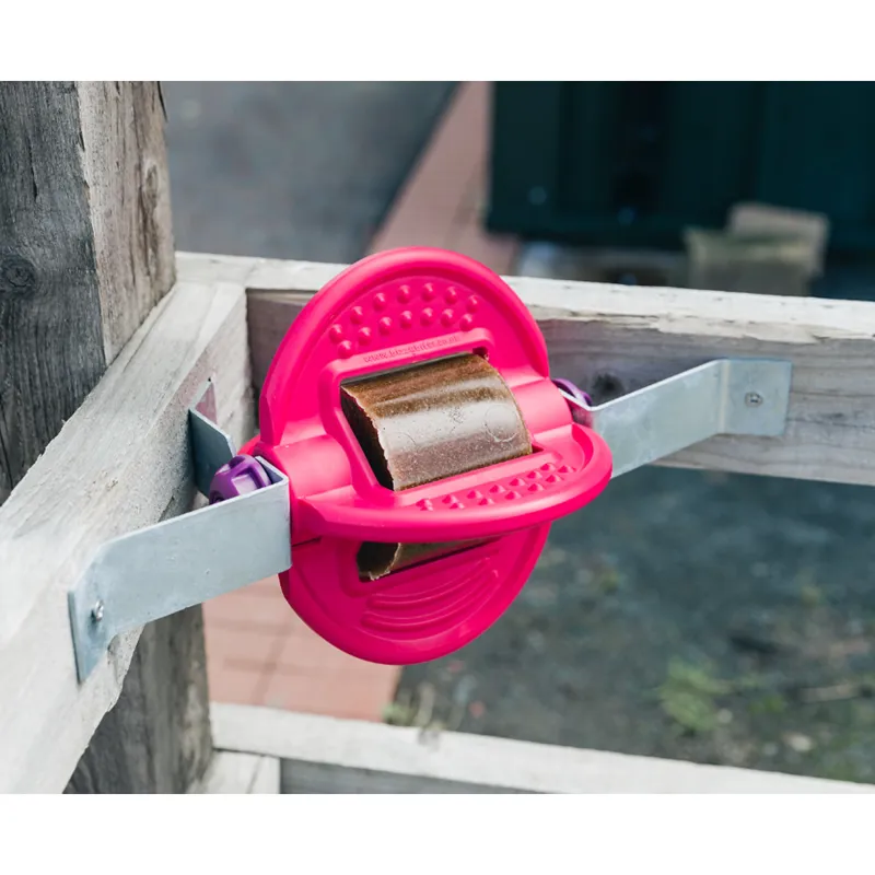 Bizzy Bites Ball Corner Mounting Bracket-2
