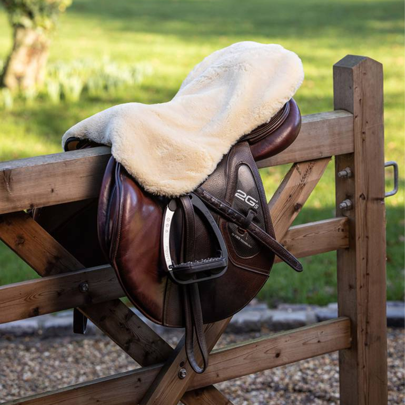 LeMieux Simuwool Seat Saver - Natural-1