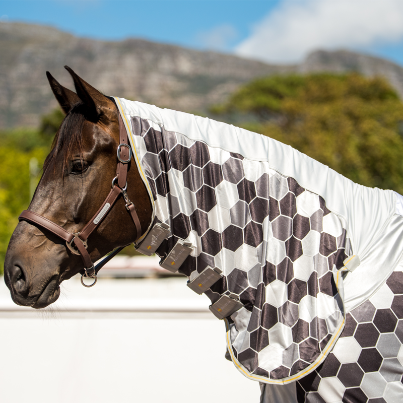 Equilibrium Field Relief Fly Rug - Grey-3