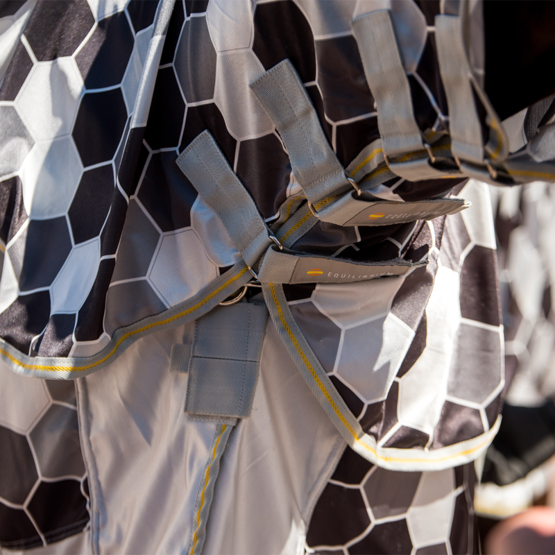 Equilibrium Field Relief Fly Rug - Grey-9