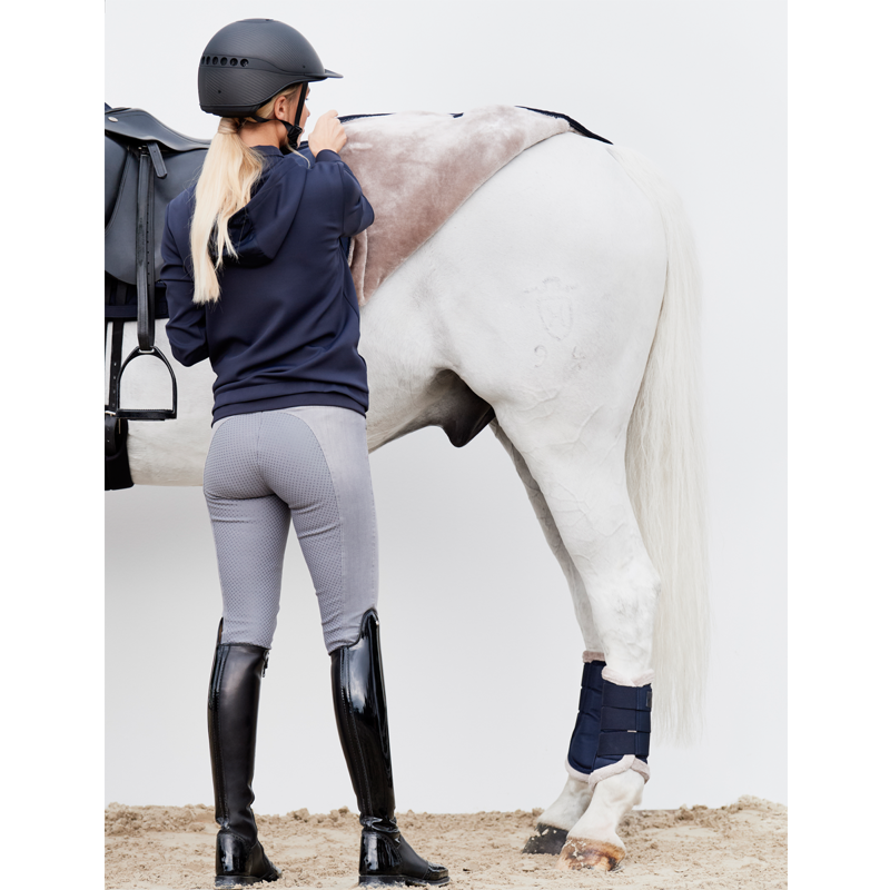 Eskadron Faux Fur Exercise Sheet Classic Sports AW21 - Dark Navy -2