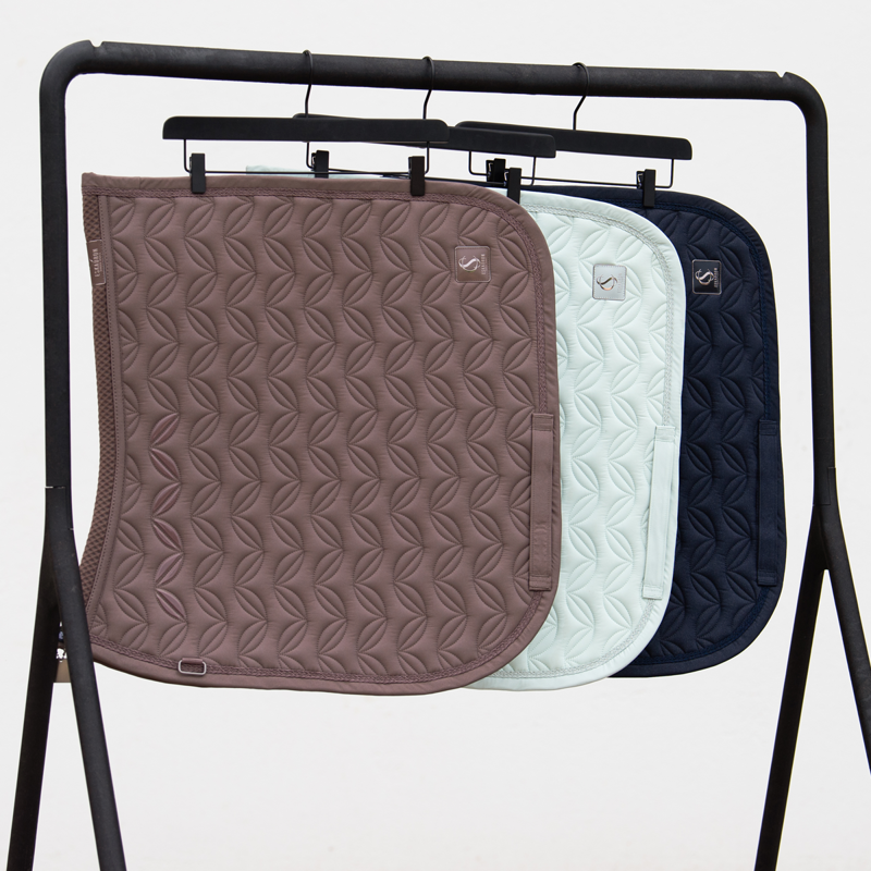 Eskadron Sparkle Floral Saddlecloth Classic Sports SS24 - Deep Taupe-1