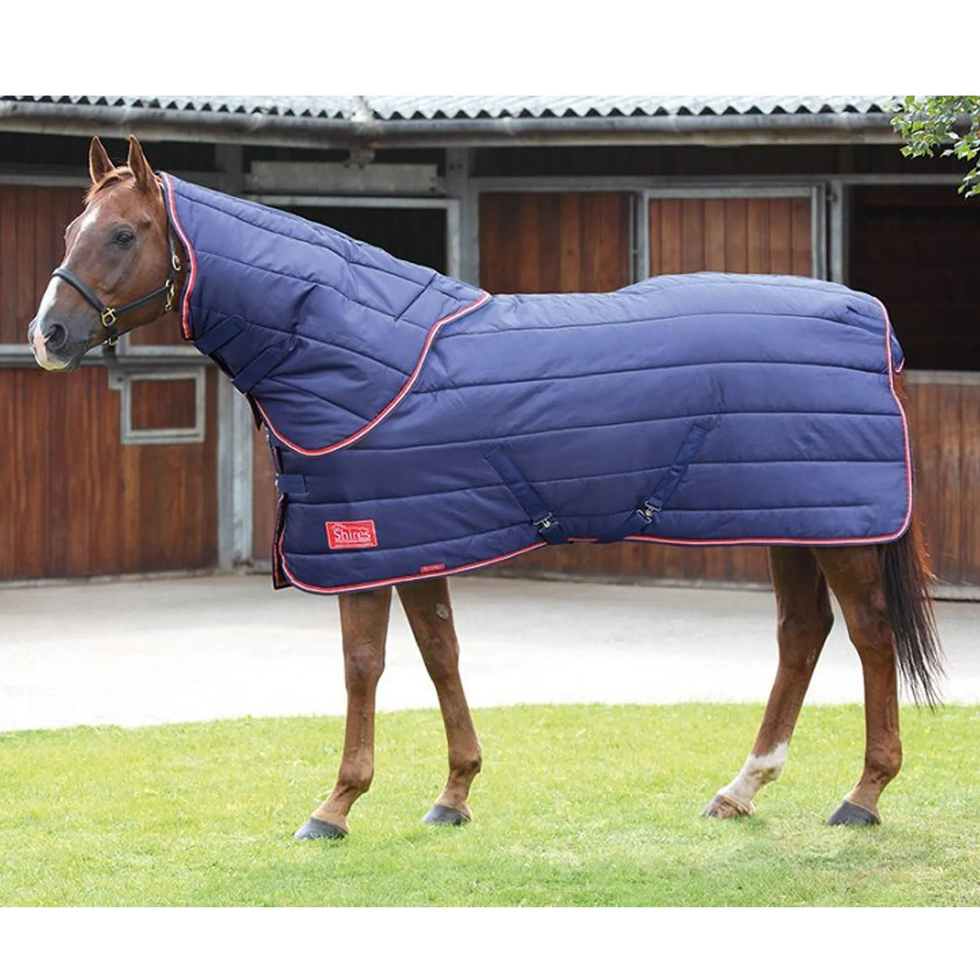 400g Stable Rug Shires Tempest 400g Stable Rug and Neck Set - Navy/Red