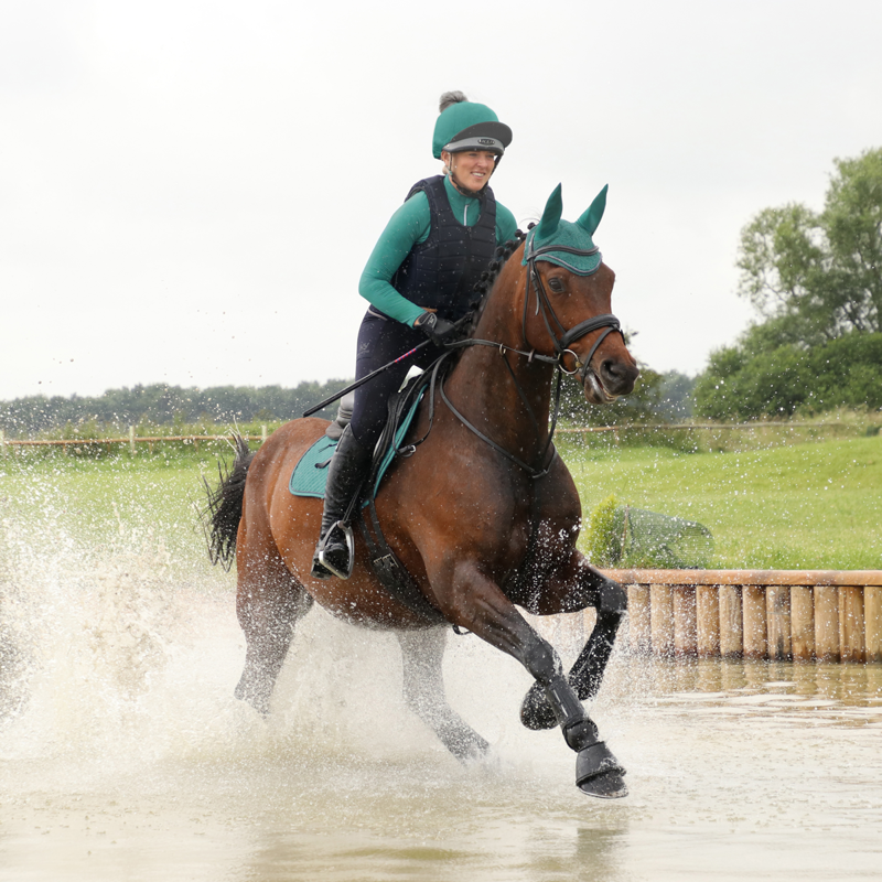 Hy Sport Active Close Contact Saddlepad - Alpine Green-1