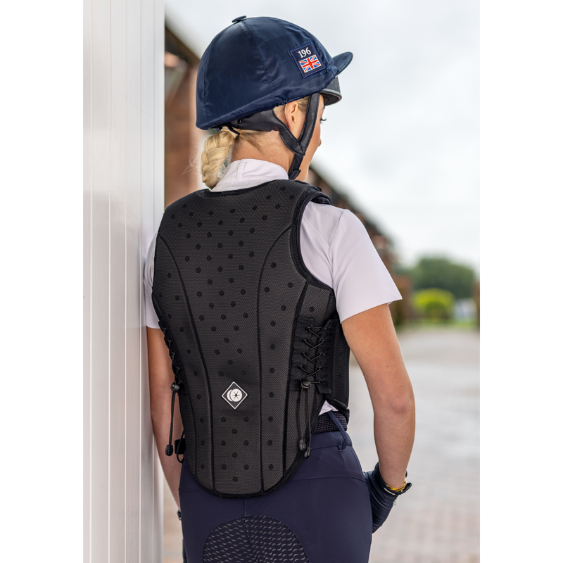 Charles Owen Adults Kontor Body Protector - Black-11