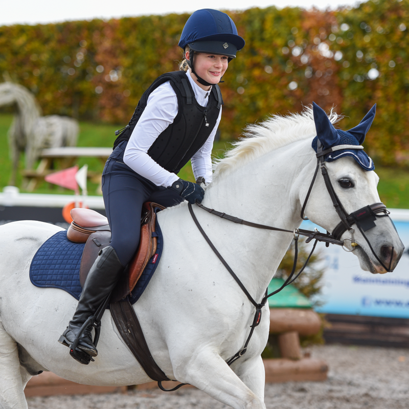 Charles Owen Children's Kontor Body Protector - Black-8