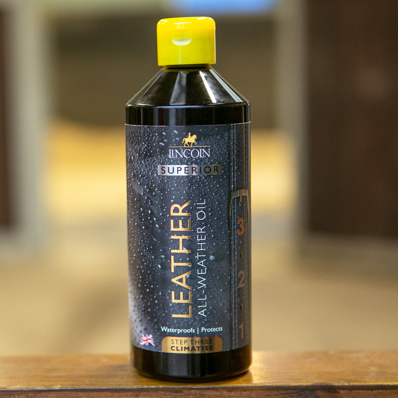 Lincoln Superior Leather All-Weather Oil - 500ml-2