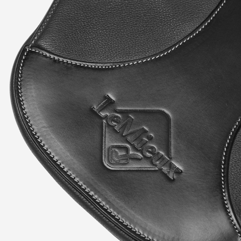 LeMieux Arika Contoured Short Stud Girth - Black-5