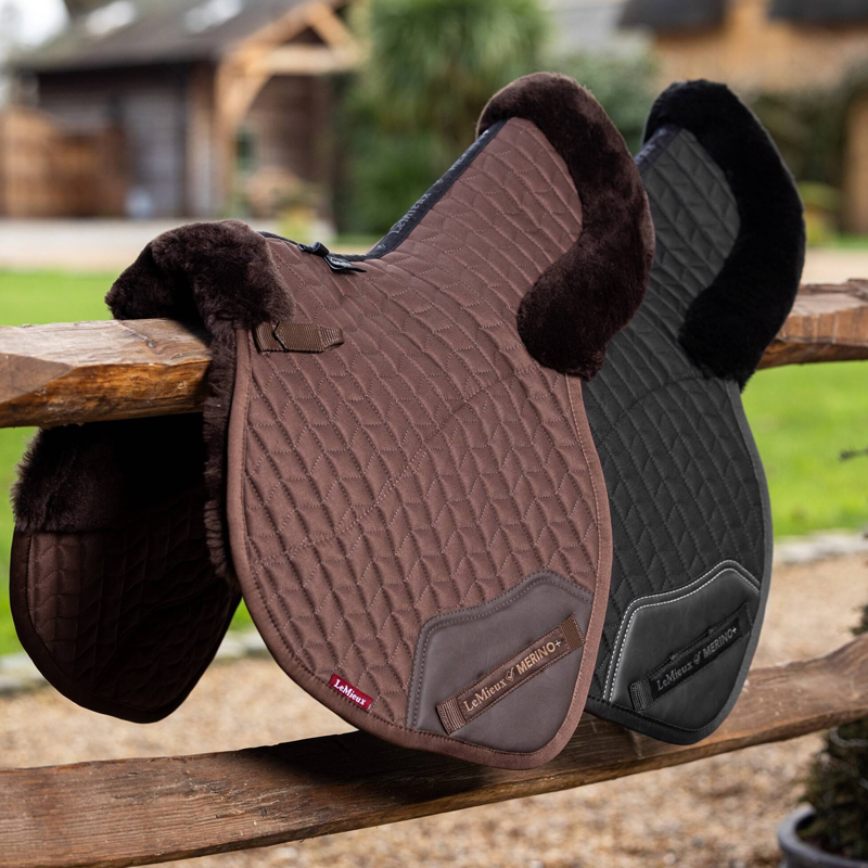 LeMieux Merino+ Half Lined Close Contact Numnah - Black/Black-1