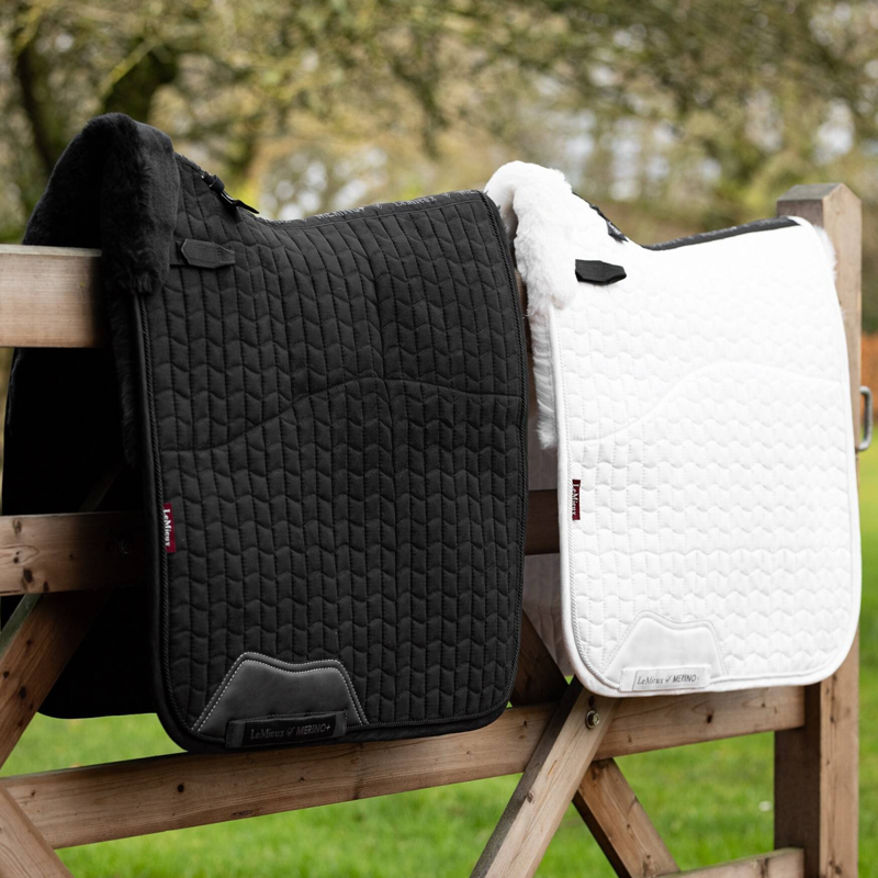 LeMieux Merino+ Half Lined Dressage Square - Black/Black-2