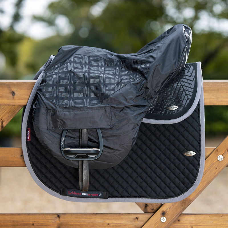 LeMieux Ride On GP Saddle Cover - Black-2