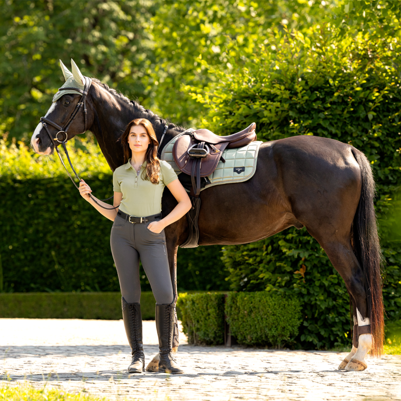 LeMieux Loire Classic Close Contact Square - Fern-2