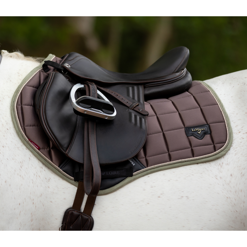 LeMieux Loire Classic Close Contact Square - Walnut-1