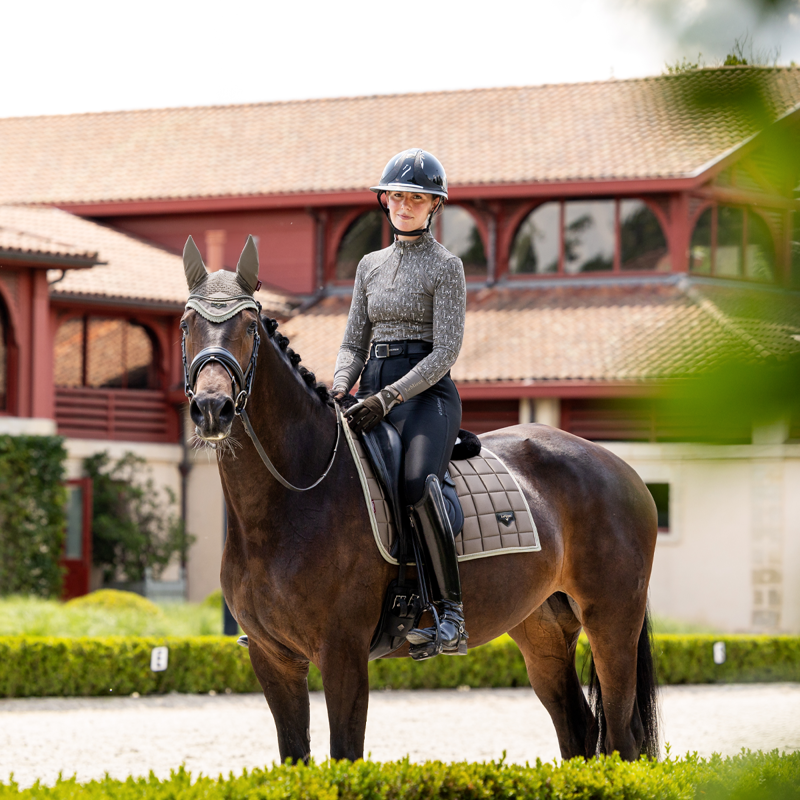 LeMieux Loire Classic Dressage Square - Walnut-6