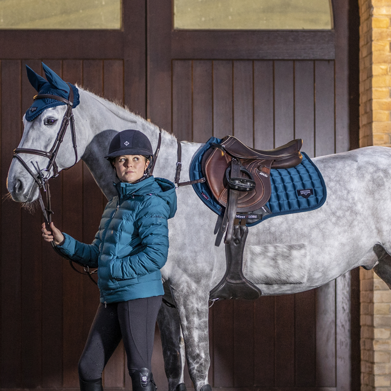 LeMieux Loire Classic Close Contact Square - Marine-1