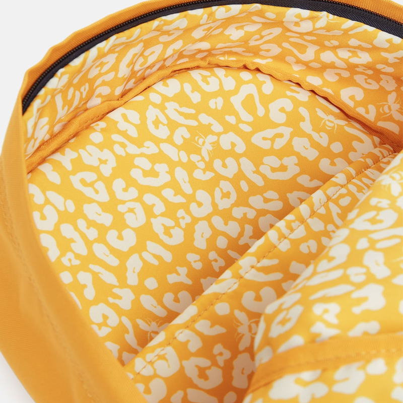 Joules Nevis Basic Rucksack - Gold Bee Leopard-3