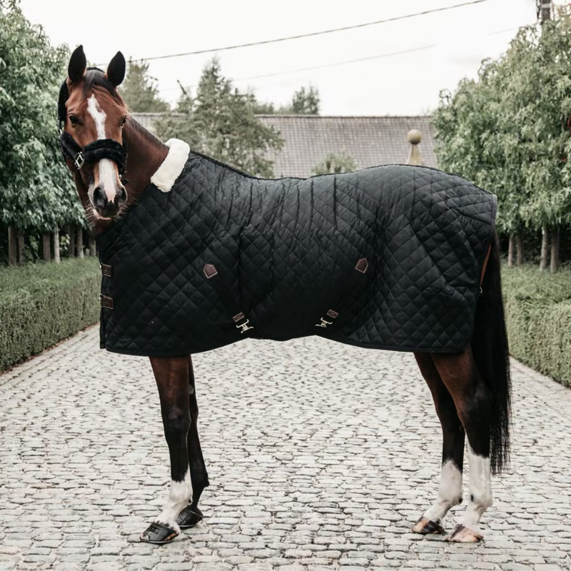 Kentucky 400g Stable Rug - Black