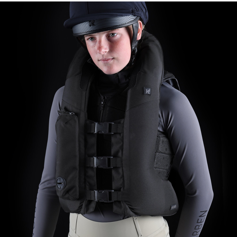 Shires Karben Air5 Vest - Black + Free Cartridge Using Star Buy