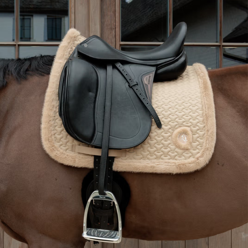 Kentucky Fake Fur Plaited Quilt Dressage Saddlepad Full - Beige-1