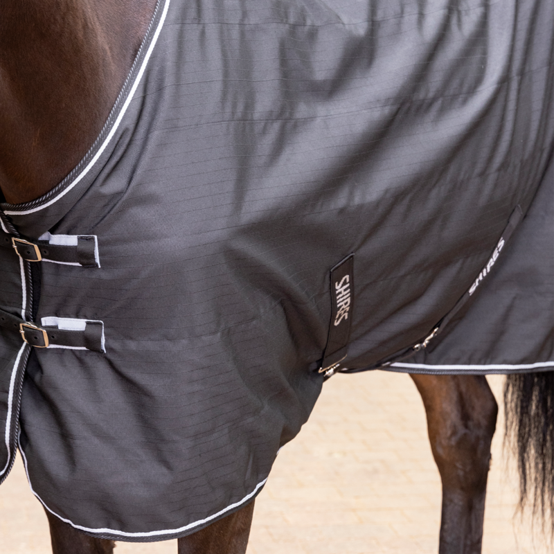 Shires Tempest Original Lite Stable Rug - Black-2