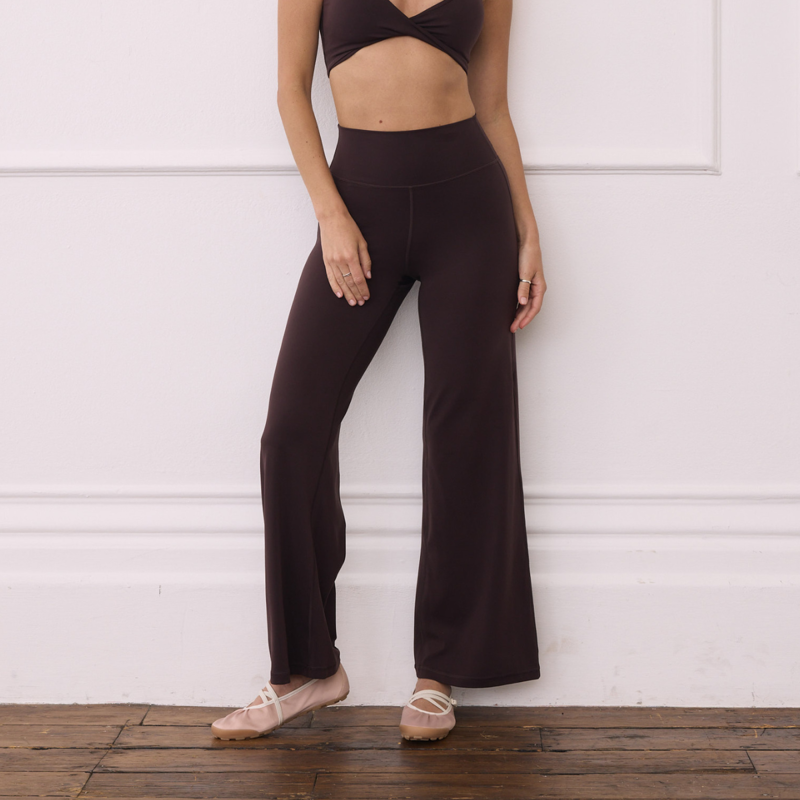 Gym + Coffee Women's Wide Leg Legging - Mocha Bean