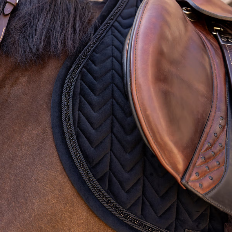 Kentucky Mini Pearls Velvet Show Jumping Saddlepad - Black-1