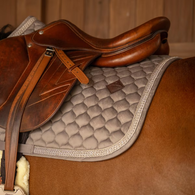 Kentucky Classic Onion Plaited Glitter Rope Jumping Saddlepad Full - Beige-1