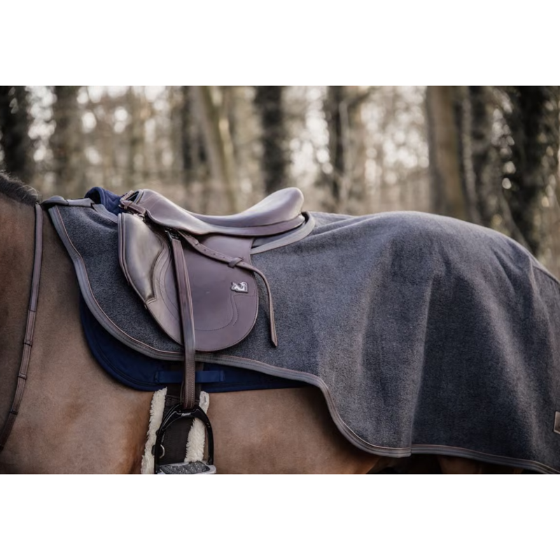 Kentucky Fleece Exercise Sheet - Dark Grey-1