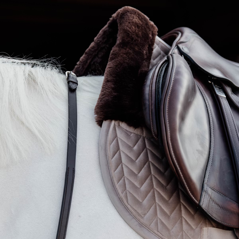 Kentucky Skin Friendly Velvet Jumping Saddlepad Full - Beige-1