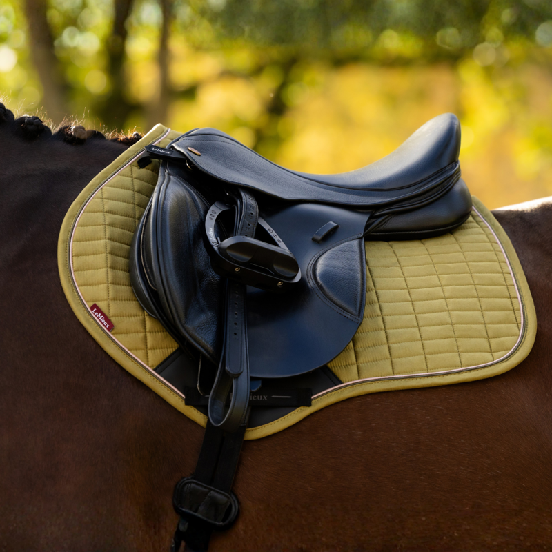 LeMieux Suede Close Contact Square - Gooseberry-1